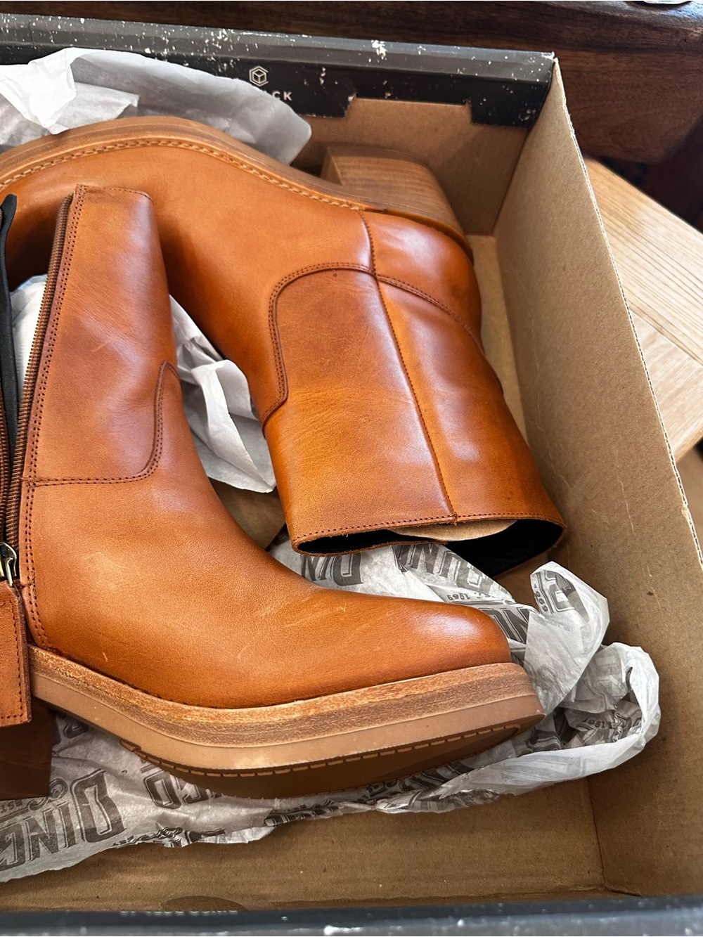 Roxy Tan Women's Booties